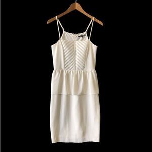 5 for $20  Gianni bini dress size 2 lace white